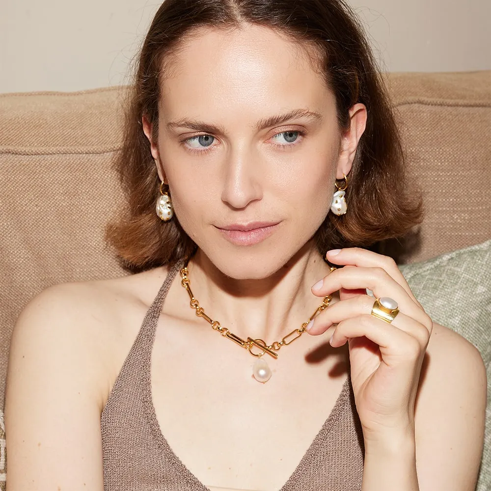 Alba Chunky mixed link Gold Necklace with large Keshi Pearl