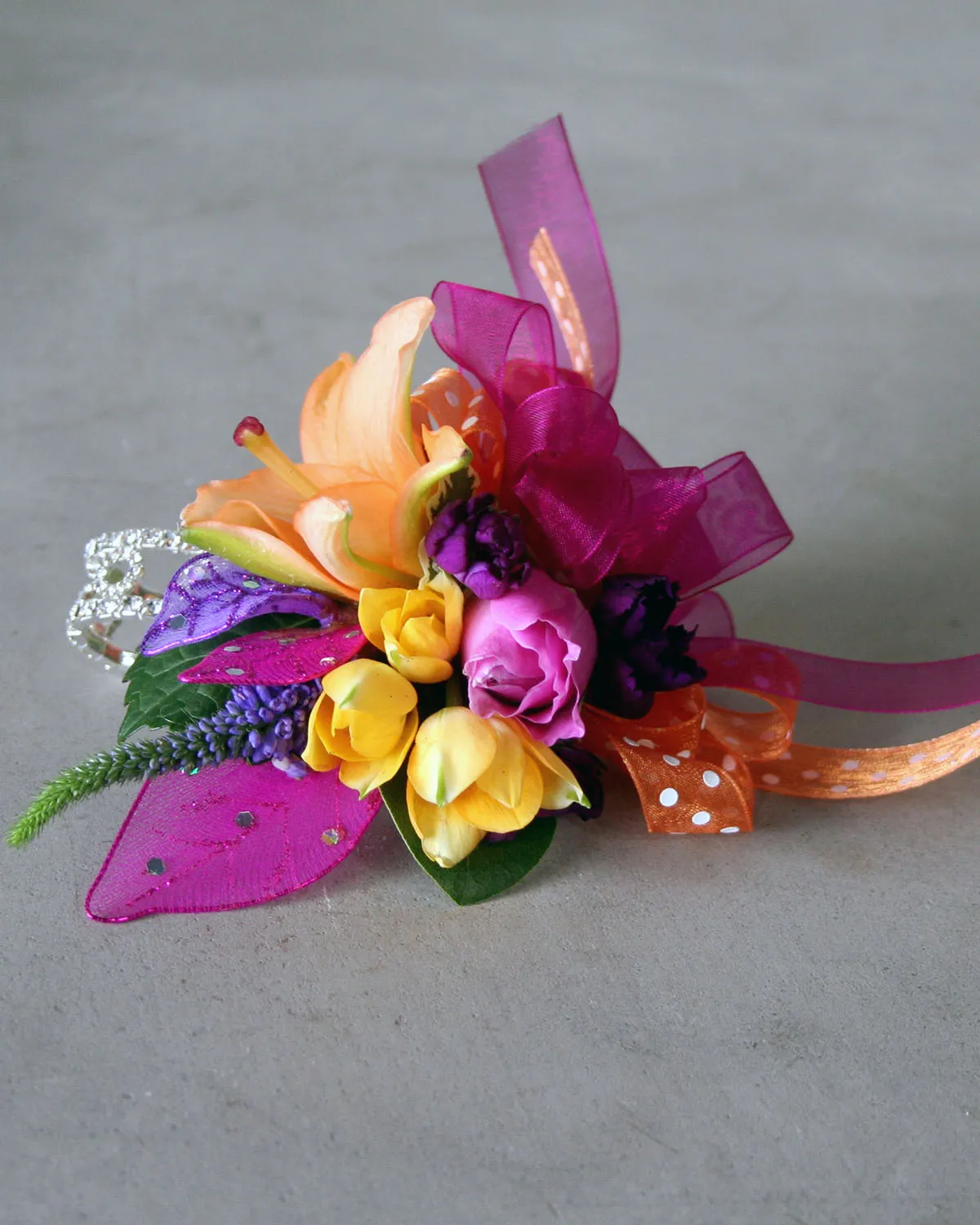 Fresh Floral Fashion Corsage