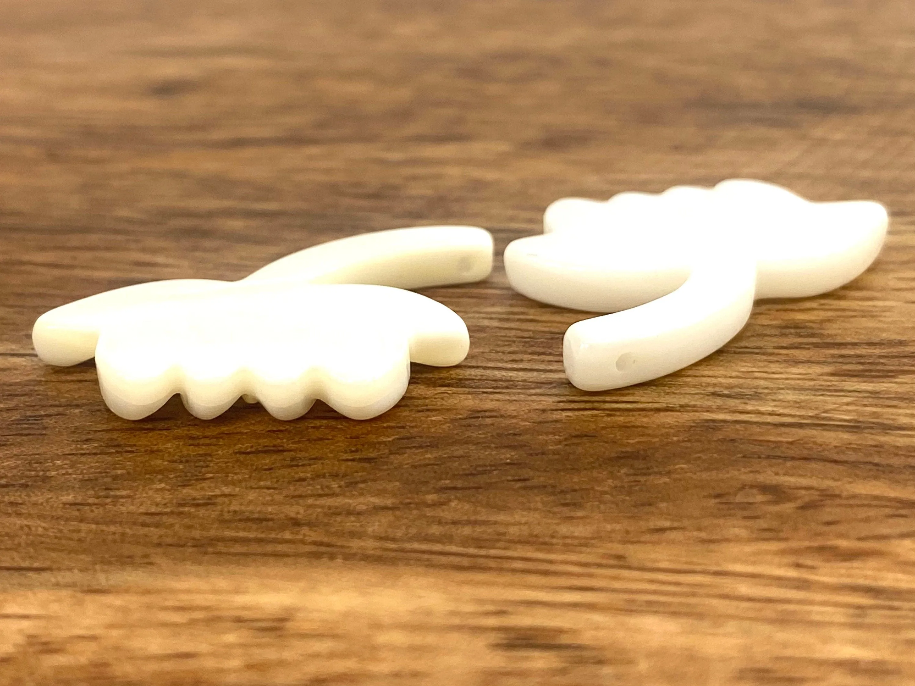 Mother Of Pearl White Shell, Sku#M362