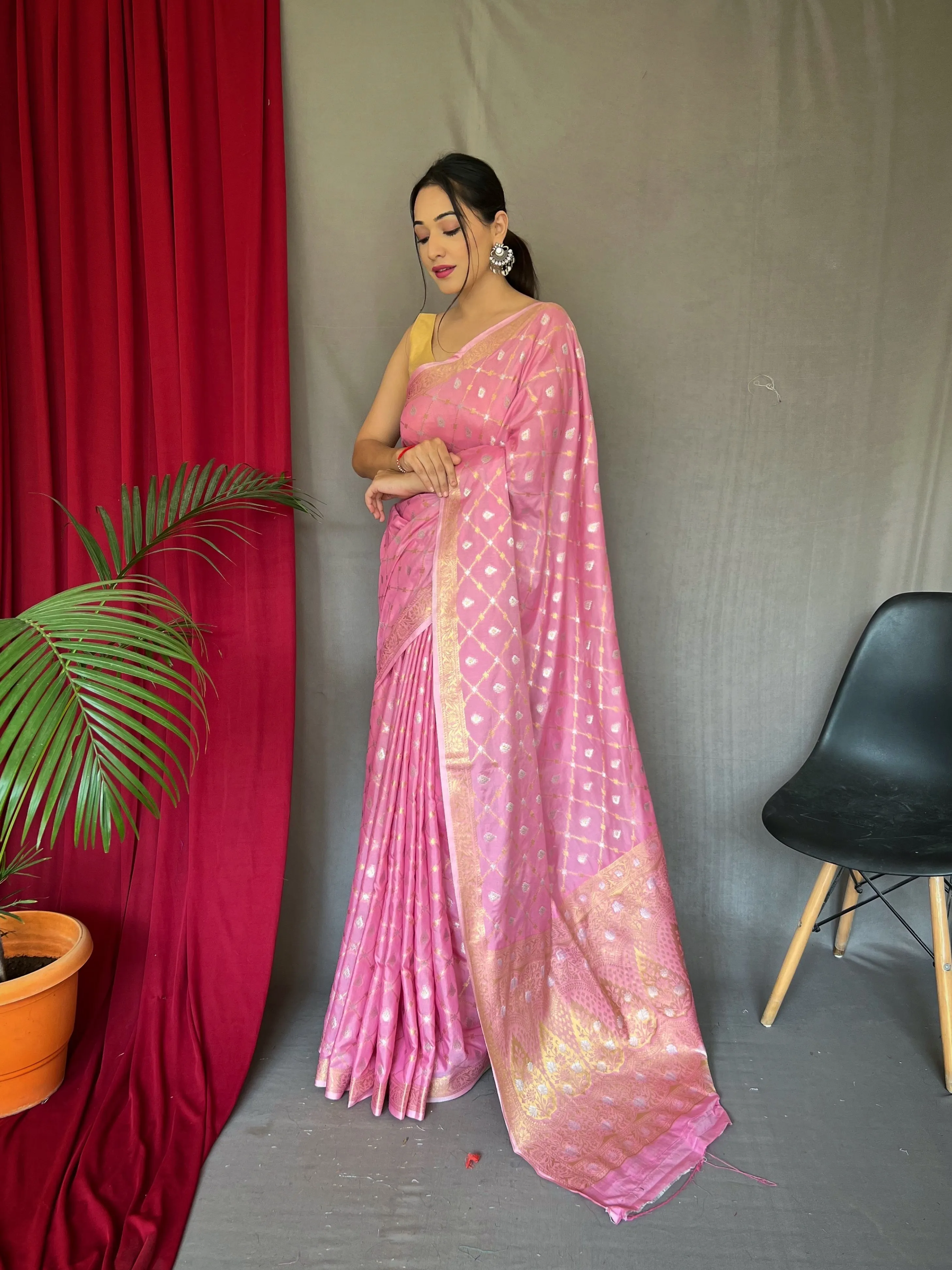 Rose Pink Saree in Cotton Rose Gold